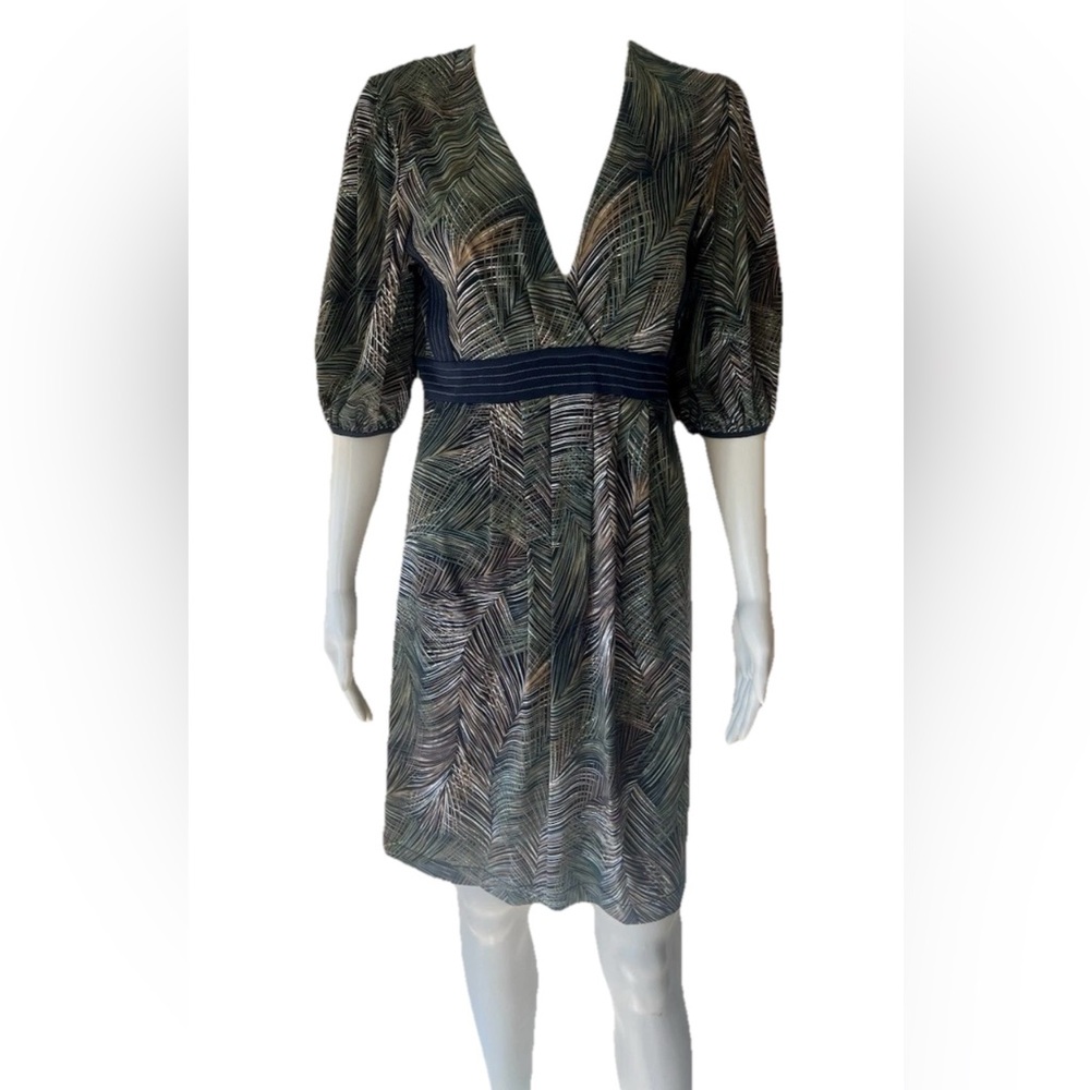 BCBGMaxAzria Navy and Green Leaf Pattern Knit Dress
